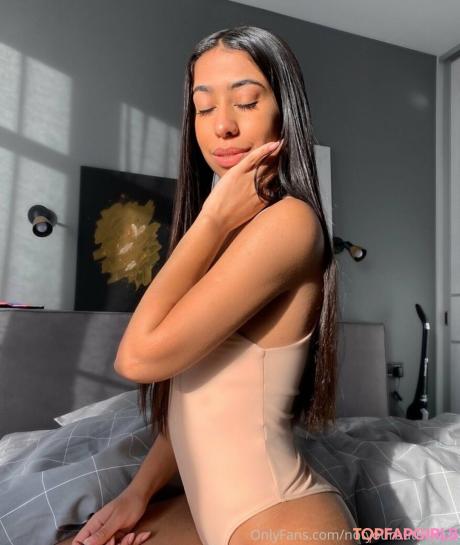 Dayana_wifey nude leaked OnlyFans photo #10