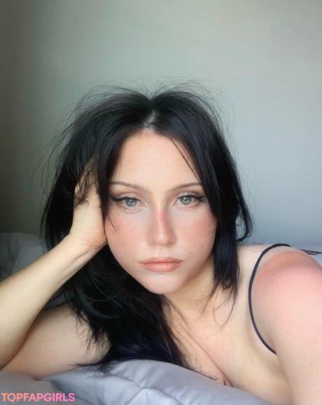 Lewdkumi nude leaked OnlyFans photo #13