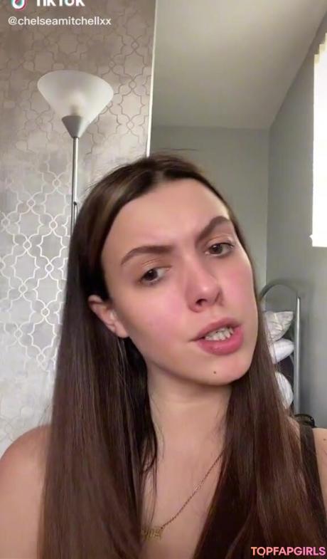 Chelsea nude leaked OnlyFans photo #4