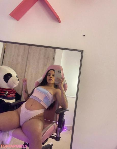 Yohanny nude leaked OnlyFans photo #7