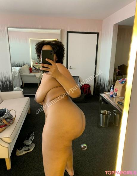 Pxssydiamond nude leaked OnlyFans photo #85