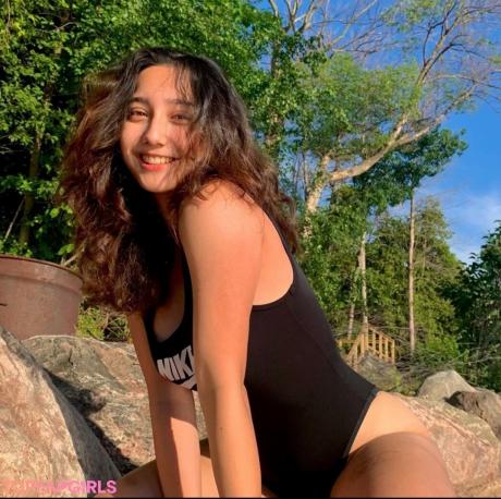 Sabrina nude leaked OnlyFans photo #11