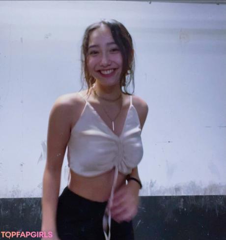 Sabrina nude leaked OnlyFans photo #5