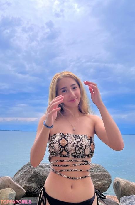 Sabrina nude leaked OnlyFans photo #63