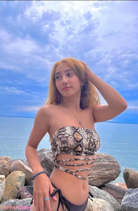 Sabrina nude leaked OnlyFans photo #64