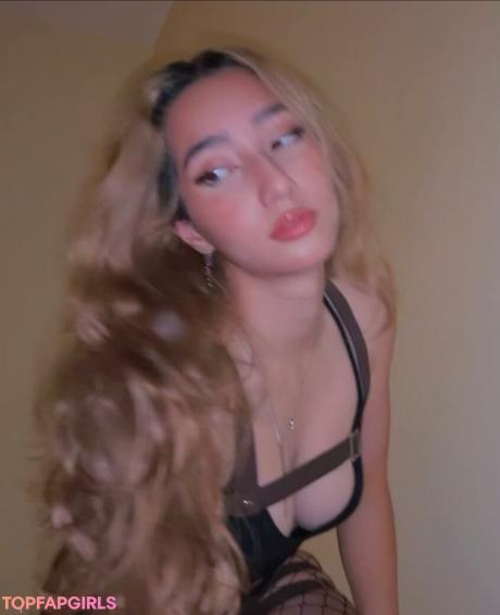 Sabrina nude leaked OnlyFans photo #68