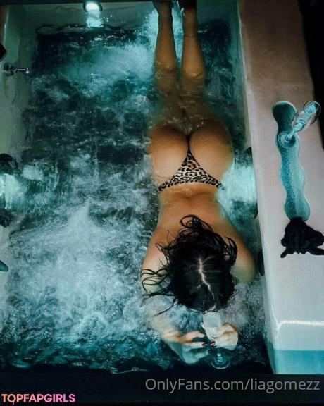 Liagomezzz nude leaked OnlyFans photo #12