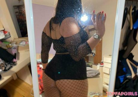 Liagomezzz nude leaked OnlyFans photo #42