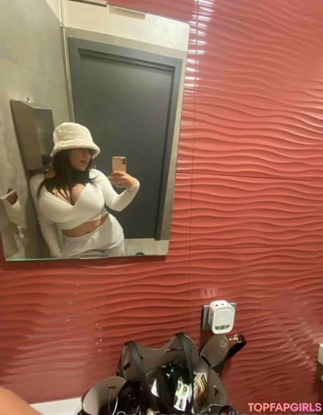 Liagomezzz nude leaked OnlyFans photo #53