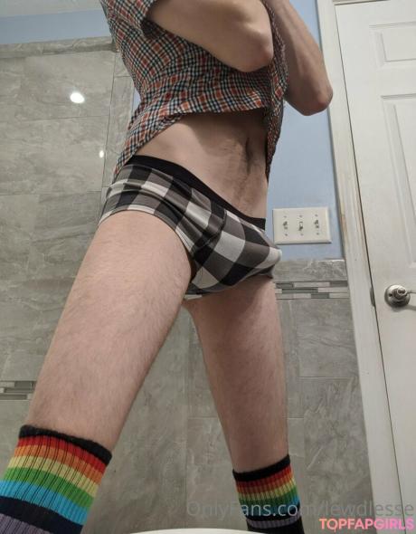 Lewdlesse nude leaked OnlyFans photo #28