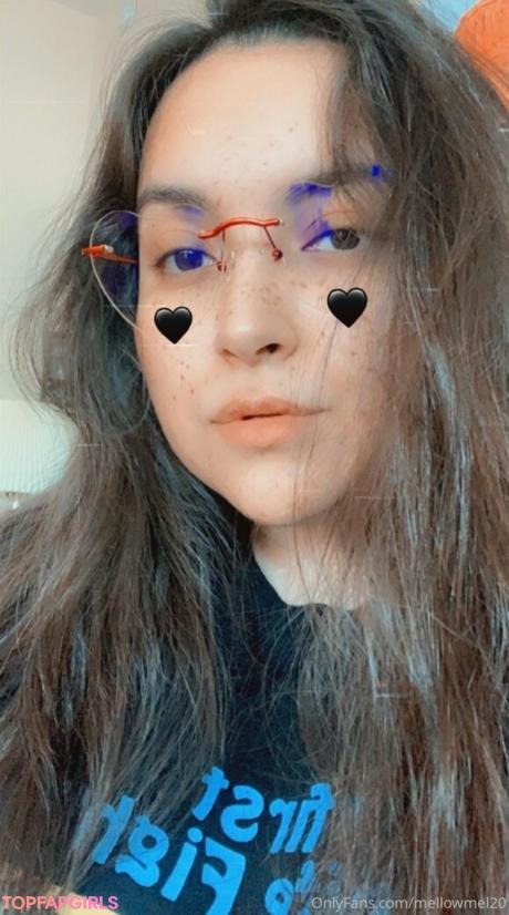 Mellowmel20 nude leaked OnlyFans photo #4