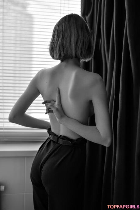Sophia nude leaked OnlyFans photo #7