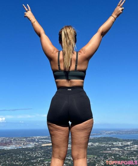 Ariella nude leaked OnlyFans photo #24