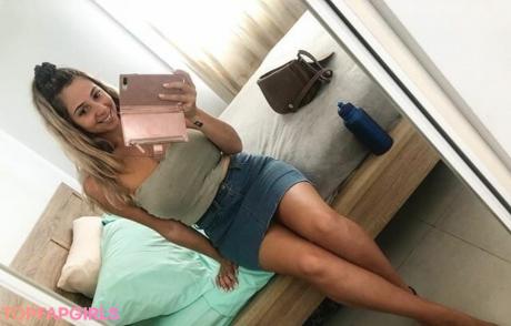 Wears nude leaked OnlyFans photo #130