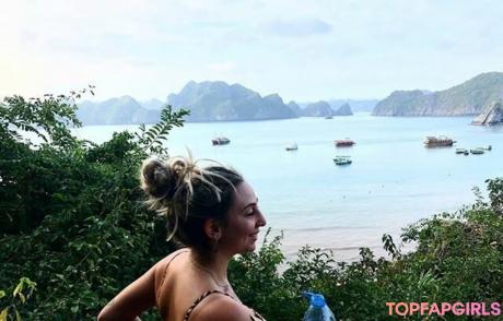 Wears nude leaked OnlyFans photo #132