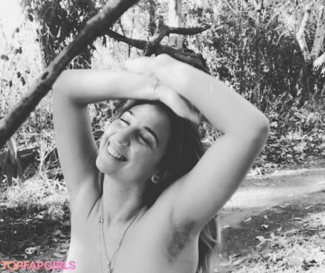 Wears nude leaked OnlyFans photo #138