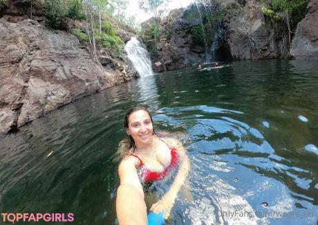 Wears nude leaked OnlyFans photo #79