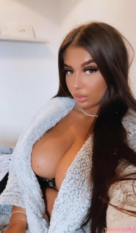 Naughtybabeoxo nude leaked OnlyFans photo #2