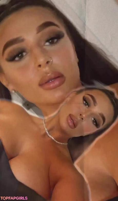Naughtybabeoxo nude leaked OnlyFans photo #29