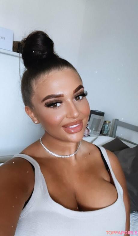 Naughtybabeoxo nude leaked OnlyFans photo #34
