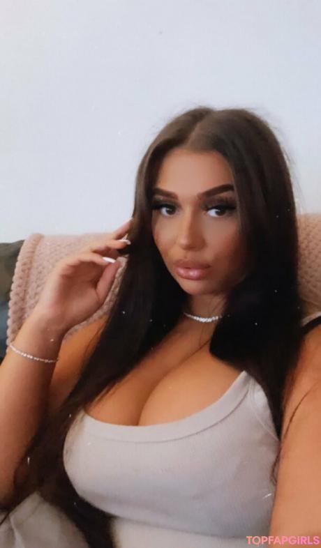 Naughtybabeoxo nude leaked OnlyFans photo #37