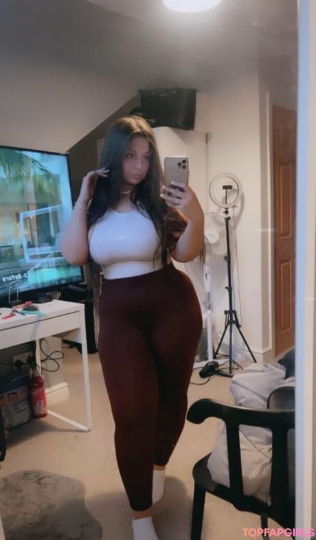 Naughtybabeoxo nude leaked OnlyFans photo #57