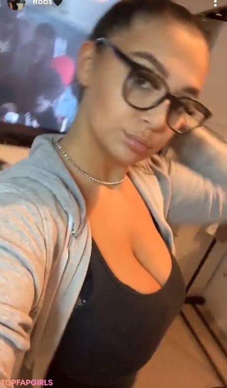 Naughtybabeoxo nude leaked OnlyFans pic