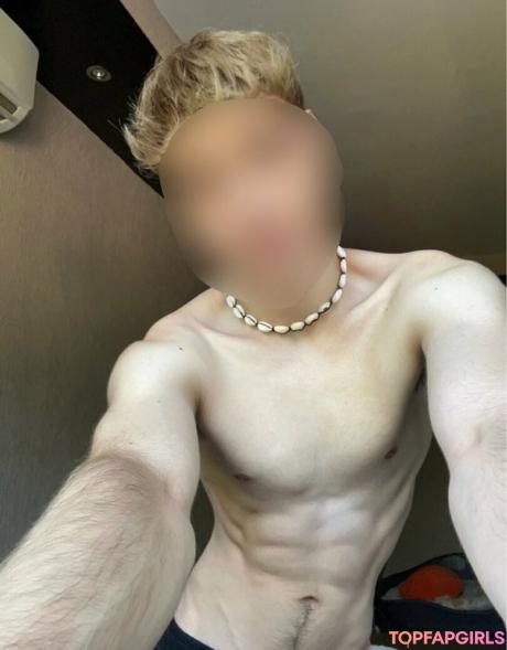 Bastiandumas nude leaked OnlyFans photo #3