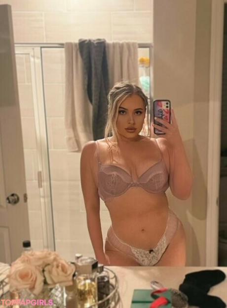 RachRyan nude leaked OnlyFans photo #1