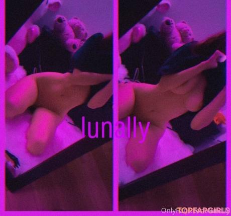 Lunally nude leaked OnlyFans photo #3