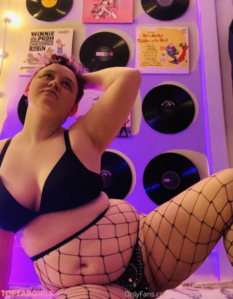 Hunnybeesarecool nude leaked OnlyFans photo #15