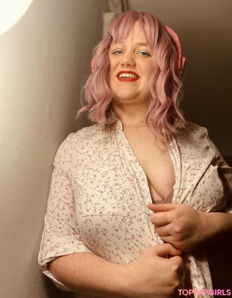 Hunnybeesarecool nude leaked OnlyFans photo #58