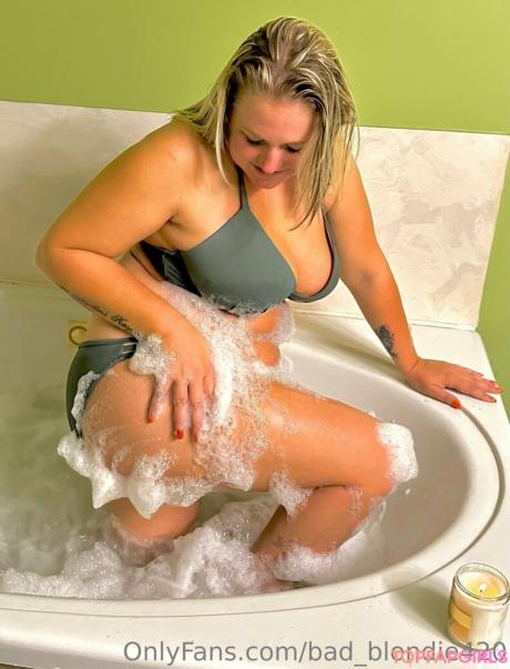 Bad_blondie33 nude leaked OnlyFans photo #29
