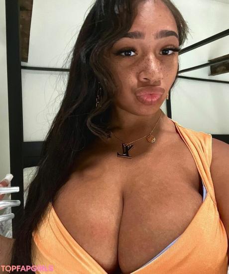 Lexxiibaebie nude leaked OnlyFans photo #136