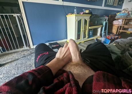 Grav3y nude leaked OnlyFans photo #49