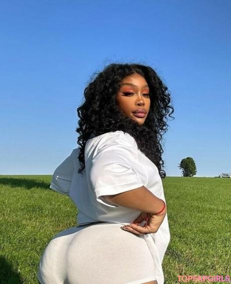 SZA nude leaked OnlyFans photo #152