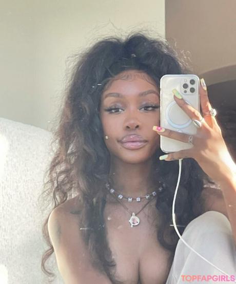 SZA nude leaked OnlyFans photo #25