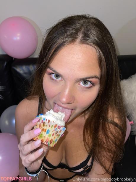 Brookelyn nude leaked OnlyFans photo #65