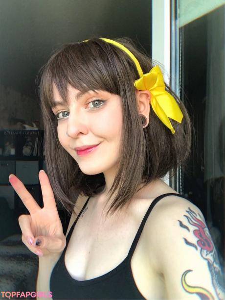 Hellagaaay nude leaked OnlyFans photo #37