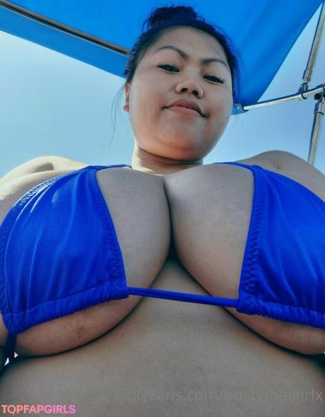Bustythaigirlx nude leaked OnlyFans photo #39