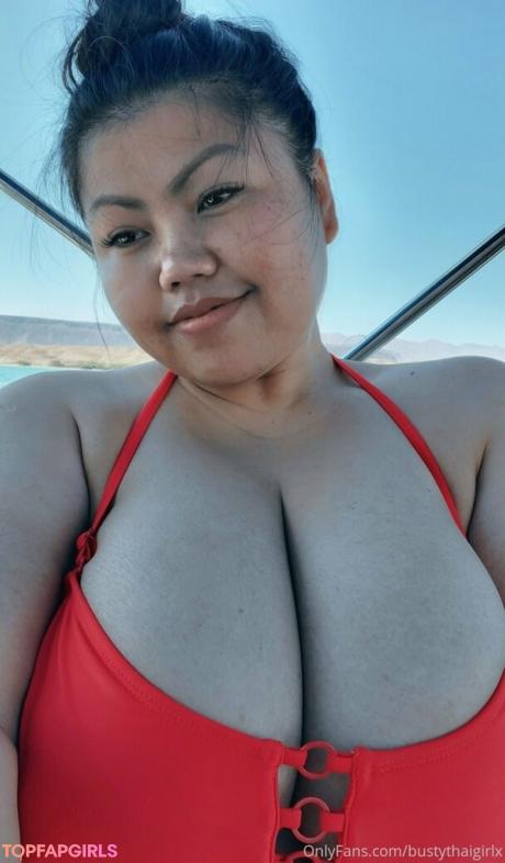 Bustythaigirlx nude leaked OnlyFans photo #7