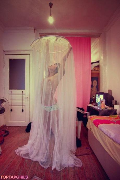 Ceyda nude leaked OnlyFans photo #4