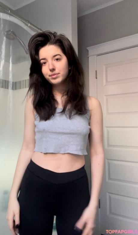 Slight nude leaked OnlyFans photo #36