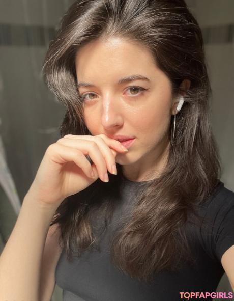 Slight nude leaked OnlyFans photo #58