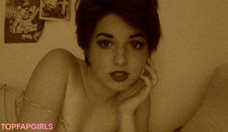 Slight nude leaked OnlyFans photo #6