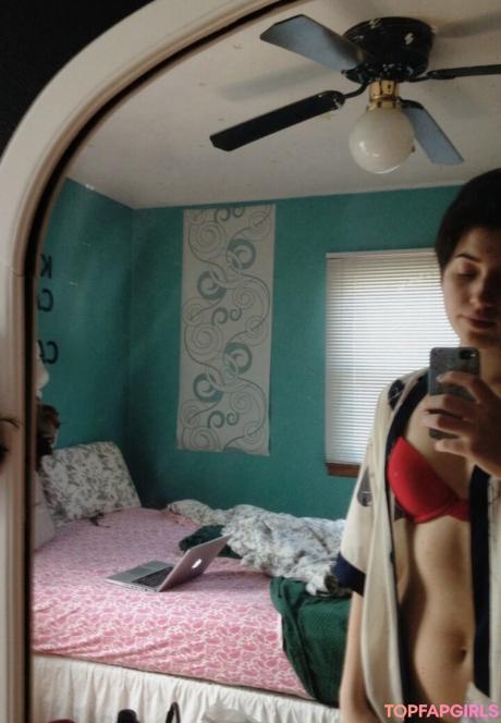 Slight nude leaked OnlyFans photo #8