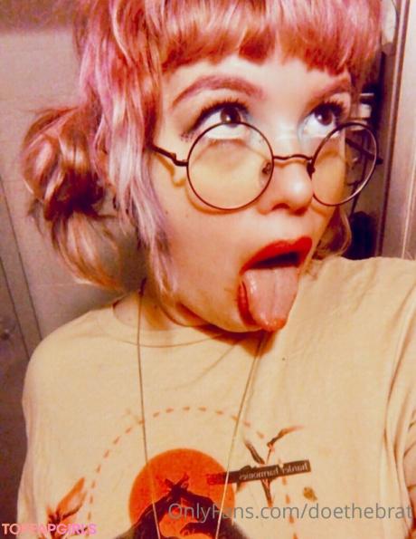 Doethebrat nude leaked OnlyFans photo #16