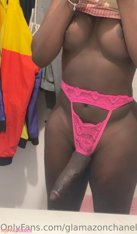 Glamazonchanelr nude leaked OnlyFans pic