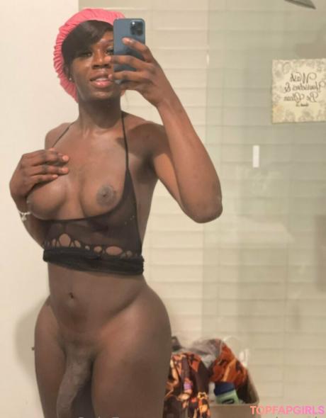 Glamazonchanelr nude leaked OnlyFans photo #169