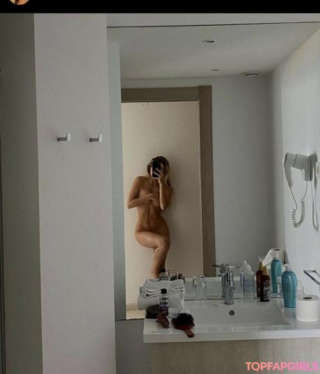Maria nude leaked OnlyFans photo #15